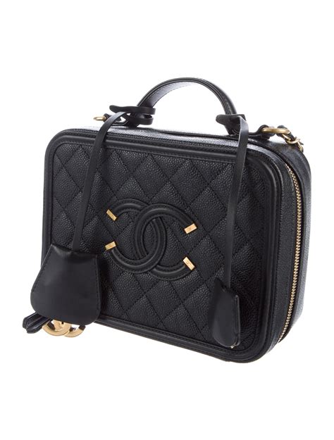 chanel vanity case價錢|Chanel vinyl vanity bag.